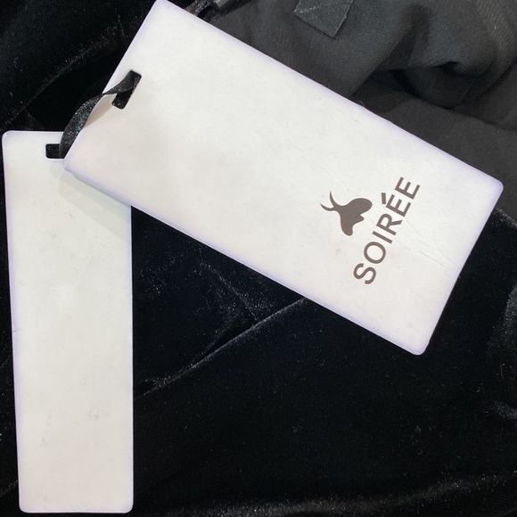 Soiree black poof dress size medium new with tags - Picture 5 of 8